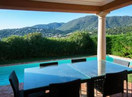 Lagrange Vacances - Le Domaine de l'Eilen, hotel v destinaci Cavalaire-sur-Mer