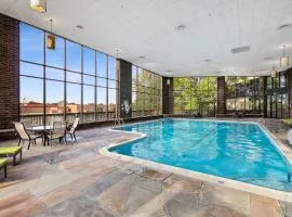 Holiday Inn Chicago Nw Crystal Lk Conv Ctr by IHG