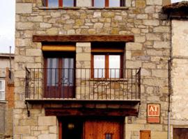 Los Masecicos, pet-friendly hotel in Mora de Rubielos