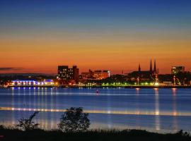 Scenic Harbour View House, hotel blizu znamenitosti Fox Meadow Golf and Country Club, Stratford