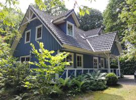 Das blaue Haus – obiekty na wynajem sezonowy w mieście Hollnseth