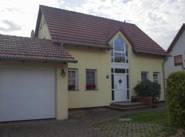 Ferienhaus Bogsi, жилье для отдыха в городе Müllrose