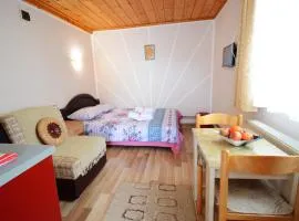Apartments Jeca