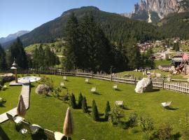 Agritur Agua Biencia, hôtel à Pozza di Fassa