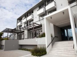 Atlantic Beach Hotel, hotel boutique em Melkbosstrand