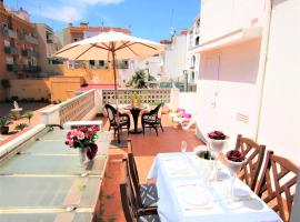 APARTAMENTO ISAMAR, Hotel in Calella