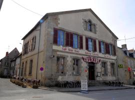 L'Alzire - Logis Auberge Culturelle, hotel v destinaci Jarnages