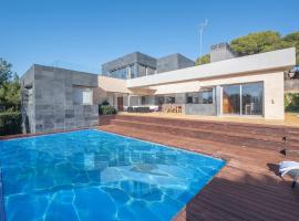Villa Limonium Deluxe, TarracoHomes, vacation rental in Tarragona