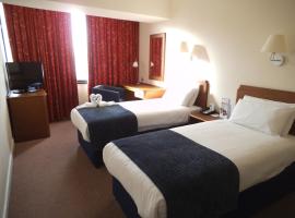 Airport Inn Gatwick, hotel in Horley