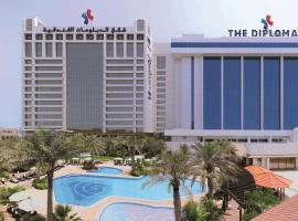 The Diplomat Radisson Blu Hotel Residence & Spa, hotel near Hard Rock Cafe Bahrain, Manama