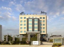 Radisson Chandigarh Zirakpur、チャンディーガルのホテル