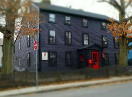 Daniels House Inn, hotel cerca de Salem Witch Museum, Salem