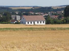 Ferienhaus Peter, ξενοδοχείο με πάρκινγκ σε Dietmanns bei Waidhofen