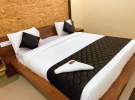 Hotel Annai Bay, hotel u gradu Velangani