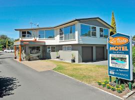 A'La Vista Motel, hotel with pools in Palmerston North