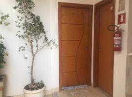 APARTAMENTO ACONCHEGANTE, apartment in Uberlândia