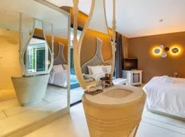 Rachabhura Hotel