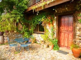 Jardines del Robledo-Albar, casa rural en San Miguel del Robledo