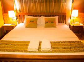 Queen Elizabeth Bush Lodge by NATURE LODGES LTD、Bushenyiの駐車場付きホテル