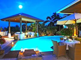 Samui Blu, villa with private pool, hotel in Choeng Mon Beach