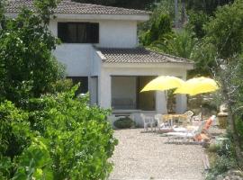 Villa Asinara, παραλιακή κατοικία στο Platamona