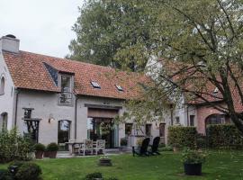 De Zonnebrug Dijkhoeve, bed & breakfast σε Sint-Laureins