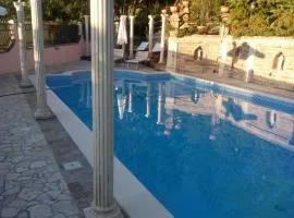 Villa in Tagliacozzo with Pool and Nature
