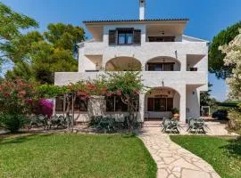 Apartment in Mont-roig near Sea Beach