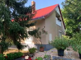 Pellegrini Apartman, feriebolig i Balatonakali