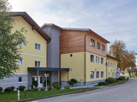 Hotel Gasthof-Strasser, hotel blizu znamenitosti Bahnhof Pram-Haag, Tumeltsham