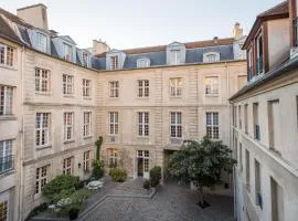 MIJE MARAIS Hostel