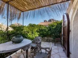 Charming Cottage Il Glicine a San Pantaleo