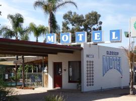 Glossop Motel, hotell med pool i Winkie