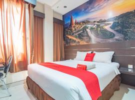 RedDoorz near Stadion Sanaman Mantikei, hotel with parking in Palangkaraya