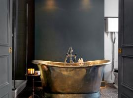 The Wheatsheaf Inn, hotel in Bourton on the Water