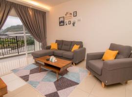 Cameron Highlands Modern7-Tea Plantation View-Premium Hotel Bed, country house in Kampung Kuala Terla