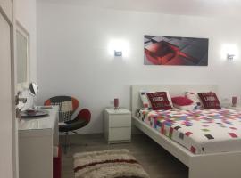 Luxury Apartment, hotel di lusso a Galaţi