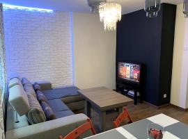 Apartament rodzinny 70 m2, hotel sa parkingom u gradu Tarnovskje Gori