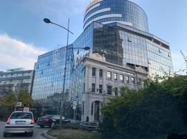 Pupin Palace Apartments, 4-звездочный отель в Нови-Саде