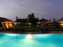 Villagio, hotel with parking in Lefkada Town