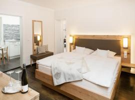 Gästehaus & Weingut PETH, hotel v destinaci Flörsheim-Dalsheim