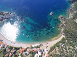 Asmanis Rooms, hotel con parcheggio a Tarti