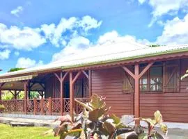 Chambre à louer chez l'habitant dans Villa Créole Authentique et en Bois