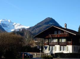 New renovated flat in protected chalet, cabin in Interlaken