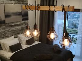 Lux Suite S5 Milmari Resort: Kopaonik'te bir otel