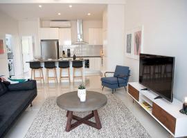 Acacia Villa, hotel in Noosa Heads