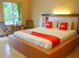 OYO 2029 Hotel Jatimas, hotel with parking in Baturusa