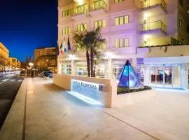 4 hotel in Latina 4 hotel in Latina