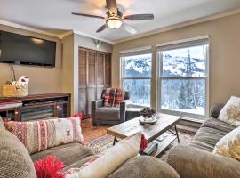 Copper Chase Condo Less Than 1 Mile to Brian Head Skiing!، فندق سبا في بريان هيد