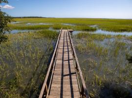 C&D Luvmarshview LLC, cabaña o casa de campo en Beaufort